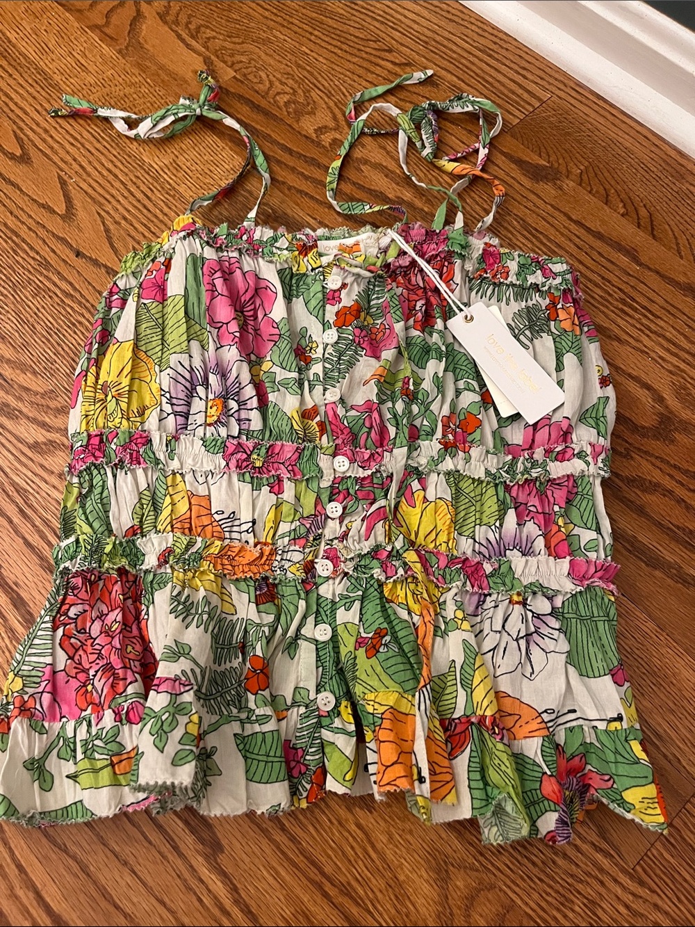 LOVE THE LABEL Mitzie Flower Tie Blouse SZ Med- NWT Green Multi